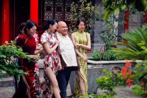 定制霍尤克山学院文凭毕业证